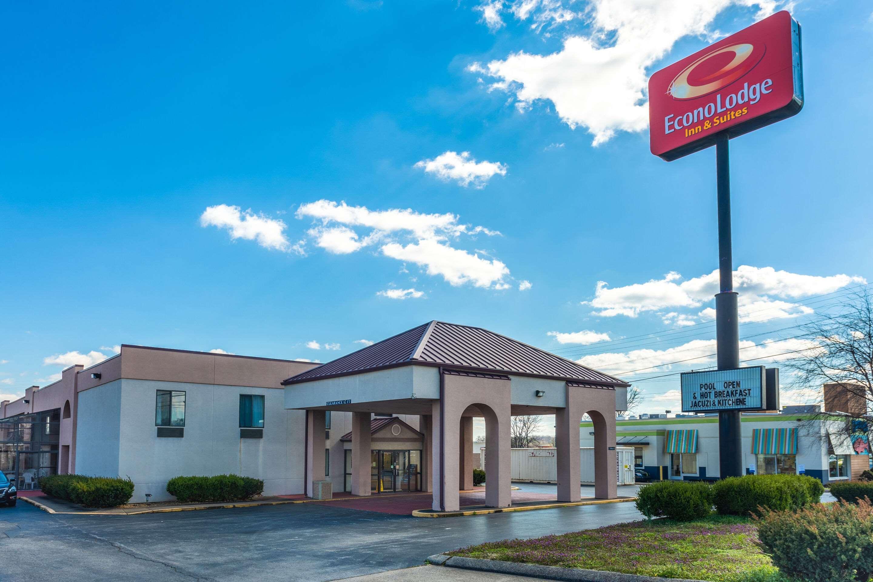 Econo Lodge&Suites Clarksville Eksteriør billede