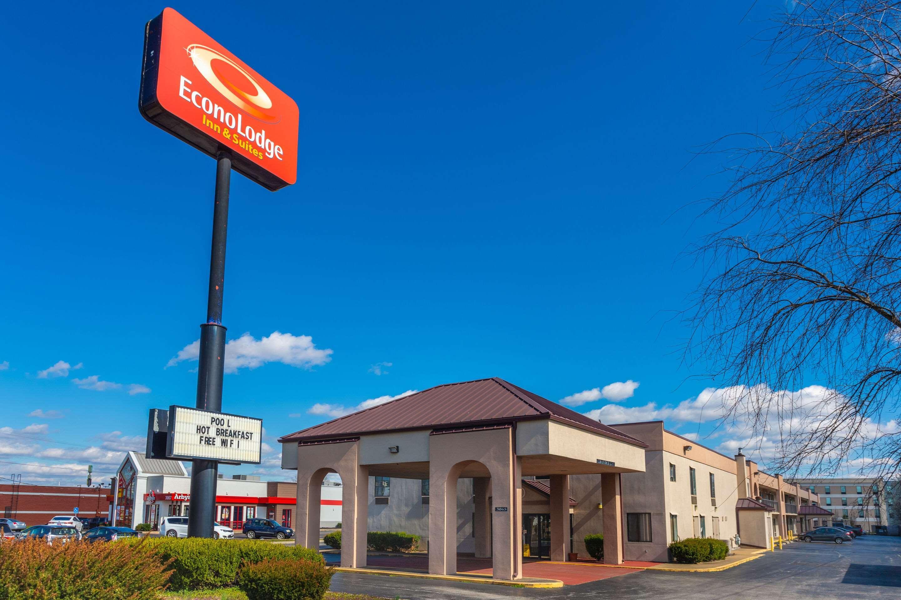 Econo Lodge&Suites Clarksville Eksteriør billede