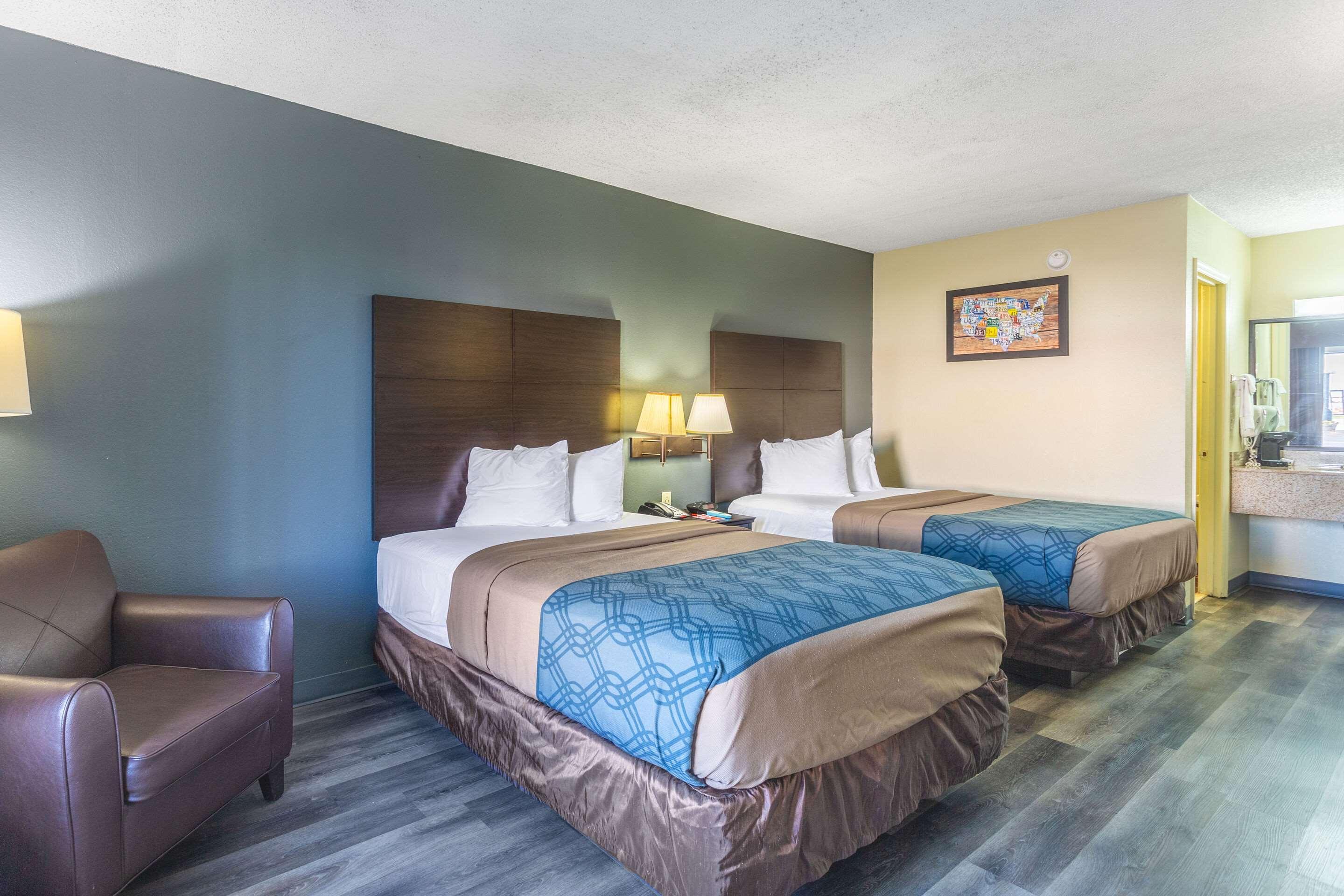 Econo Lodge&Suites Clarksville Eksteriør billede